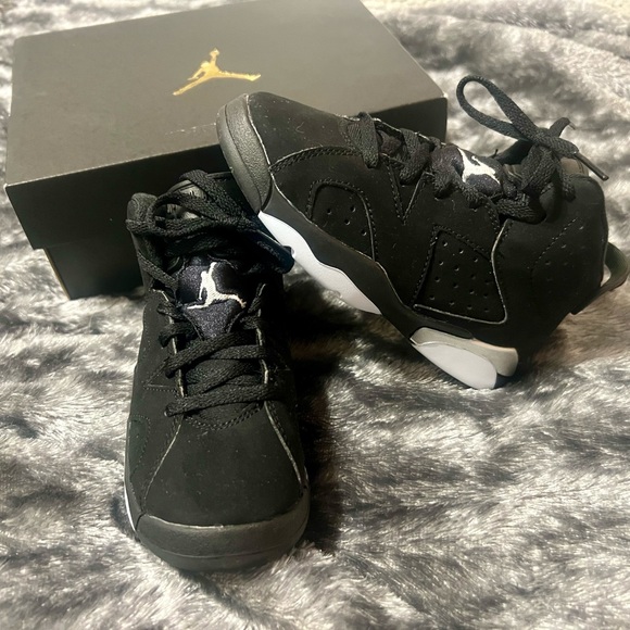 Jordan 6 Retro Kids Shoes Size 11